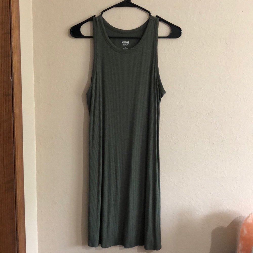 Green casual dress